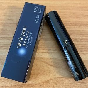 Cle de peau beaute concealer broad spectrum spf 25 sunscreen ivory